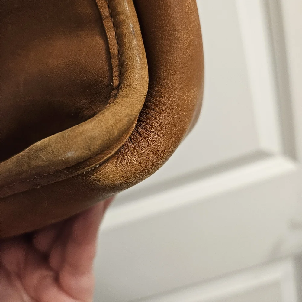 LAST CHANCE Elegant Vintage COACH Brief Case In British Tan Leather